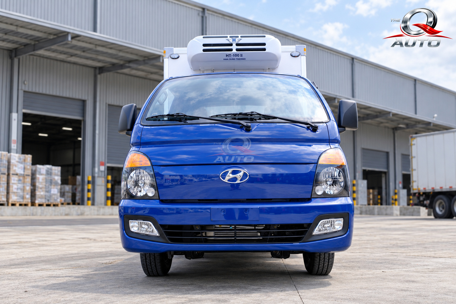 Hyundai H150 đông lạnh chính diện